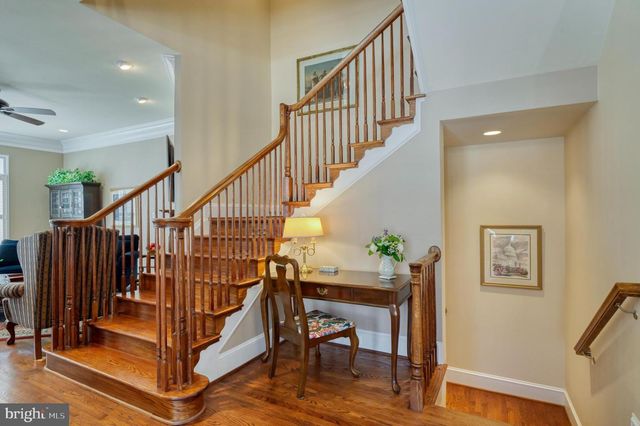 6739 DARRELLS GRANT PL, Falls Church, VA 22043