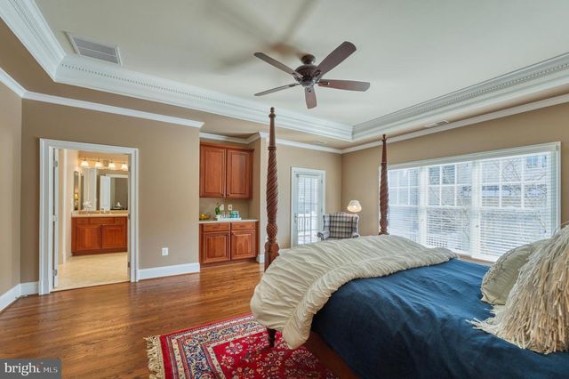 6739 DARRELLS GRANT PL, Falls Church, VA 22043