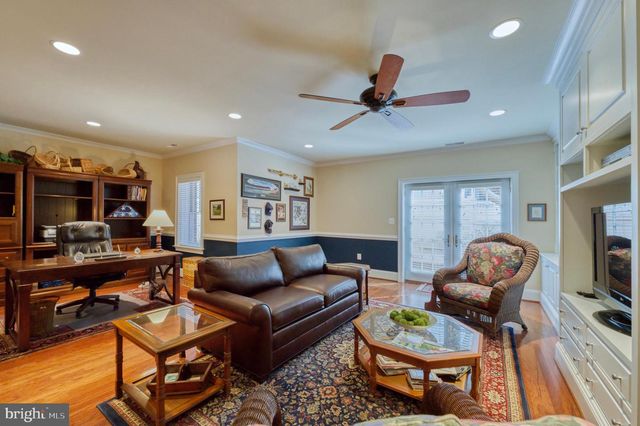 6739 DARRELLS GRANT PL, Falls Church, VA 22043