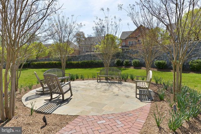 6739 DARRELLS GRANT PL, Falls Church, VA 22043