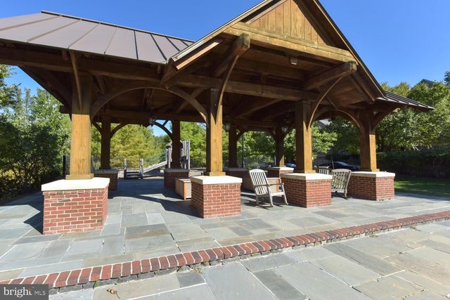 6739 DARRELLS GRANT PL, Falls Church, VA 22043