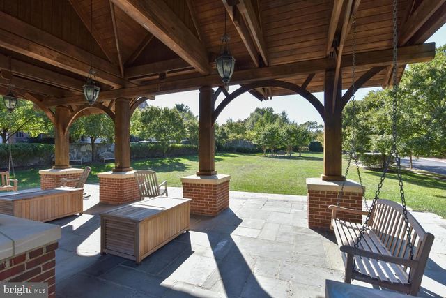 6739 DARRELLS GRANT PL, Falls Church, VA 22043