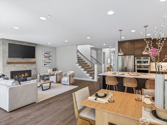 23973 NE 25th Street, Sammamish, WA 98074