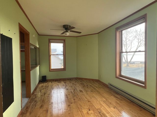 719 S Oak Street, Lake City, MN 55041