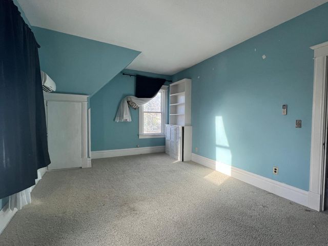 719 S Oak Street, Lake City, MN 55041