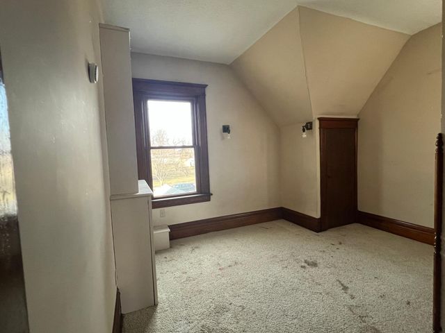 719 S Oak Street, Lake City, MN 55041