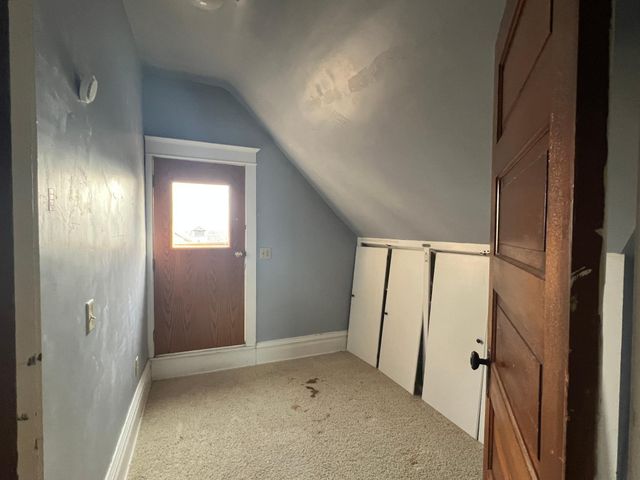 719 S Oak Street, Lake City, MN 55041