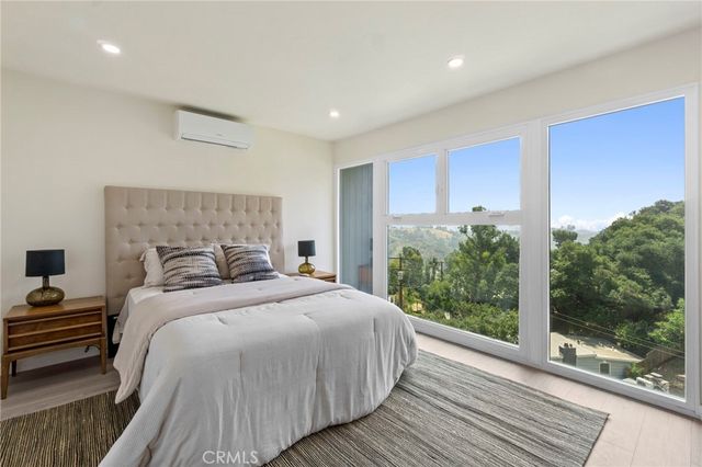 7010 Loyal Trail, Hollywood Hills, CA 90068