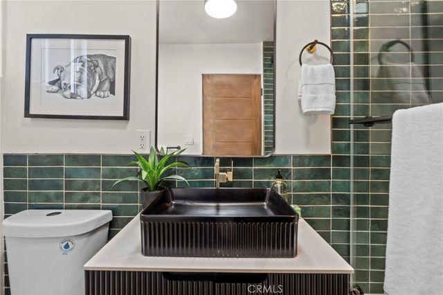 7010 Loyal Trail, Hollywood Hills, CA 90068