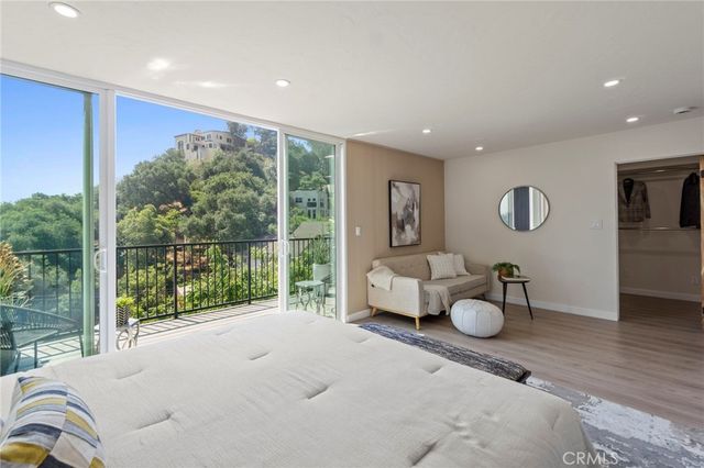7010 Loyal Trail, Hollywood Hills, CA 90068