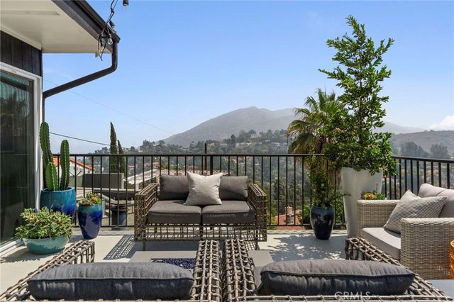7010 Loyal Trail, Hollywood Hills, CA 90068