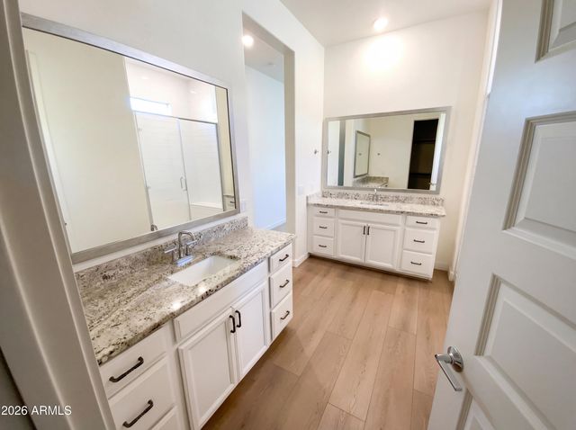 16746 W CIELO GRANDE Avenue, Surprise, AZ 85387