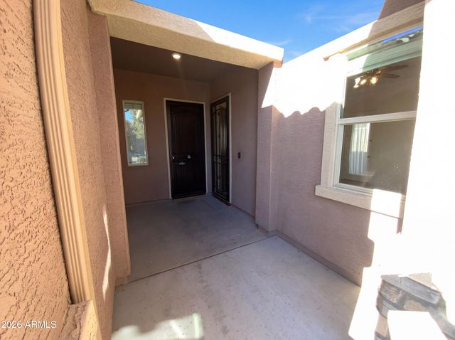 16746 W CIELO GRANDE Avenue, Surprise, AZ 85387