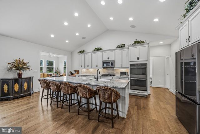 201 SARATOGA WOODS LN, Stafford, VA 22556