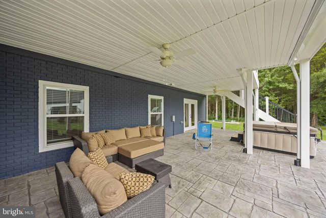 201 SARATOGA WOODS LN, Stafford, VA 22556