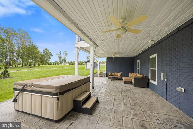 201 SARATOGA WOODS LN, Stafford, VA 22556