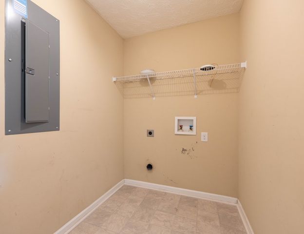 1347 Freedom Ridge Drive, Columbus, GA 31907