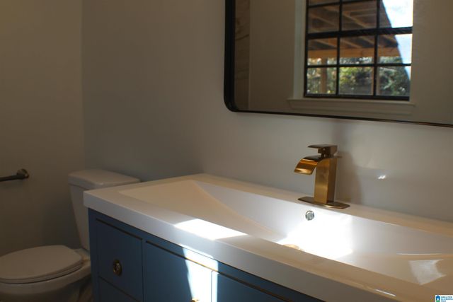 1049 SHELANE CIRCLE, Birmingham, AL 35215