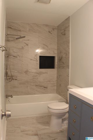 1049 SHELANE CIRCLE, Birmingham, AL 35215