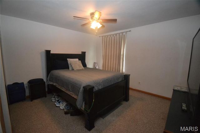 106 Sunnyside Street, O'fallon, IL 62269