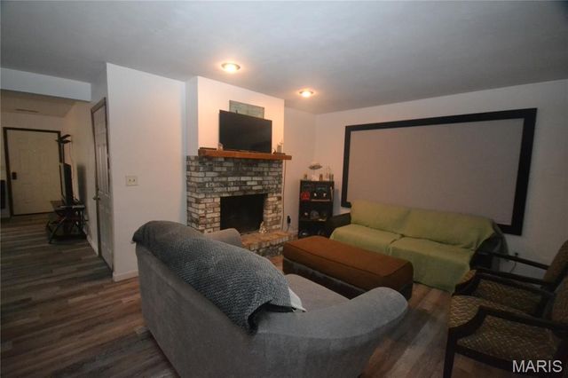 106 Sunnyside Street, O'fallon, IL 62269