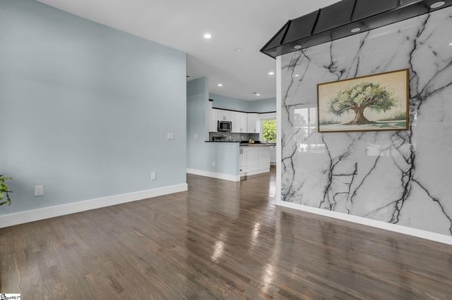 305 Waters Road, Taylors, SC 29687