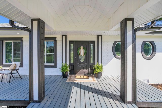 305 Waters Road, Taylors, SC 29687