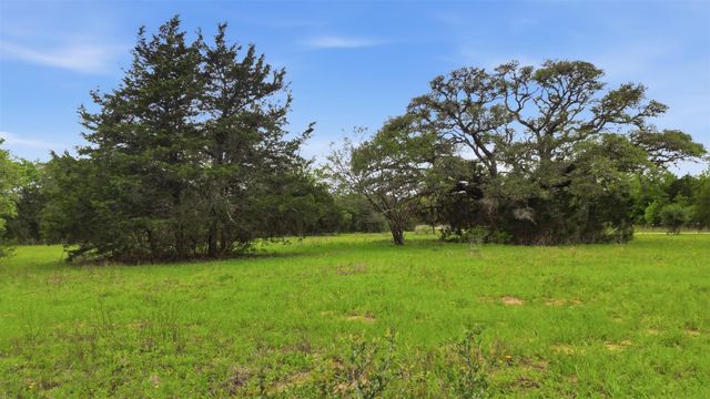 1165 Cr 213, Weimar, TX 78962