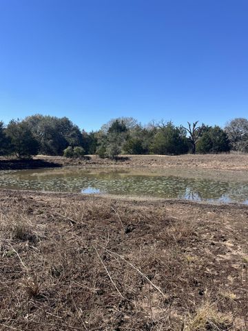 1165 Cr 213, Weimar, TX 78962