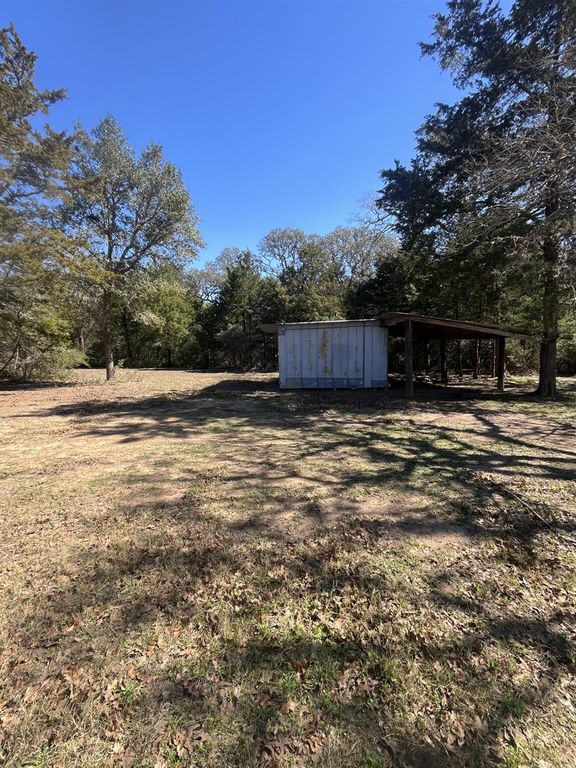 1165 Cr 213, Weimar, TX 78962