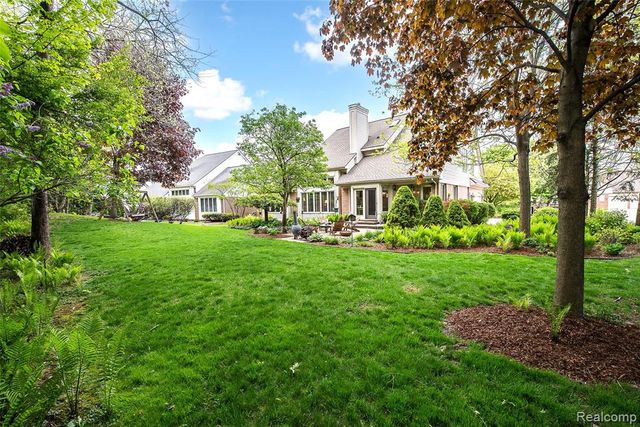 13285 Latheron Drive, Plymouth, MI 48170