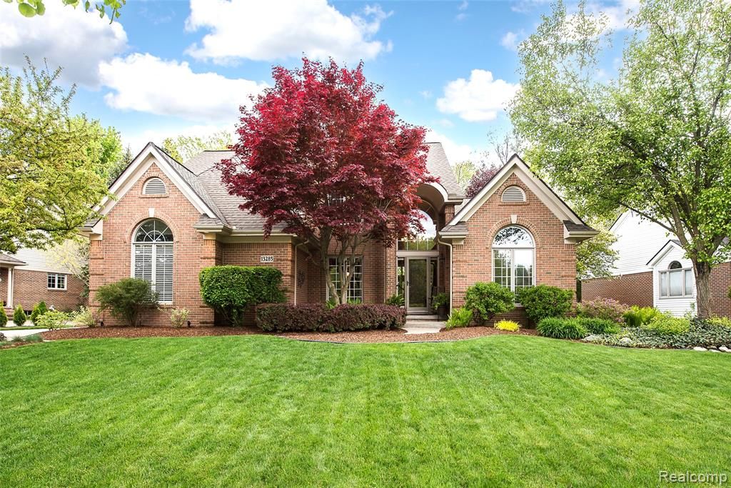 13285 Latheron Drive, Plymouth, MI 48170