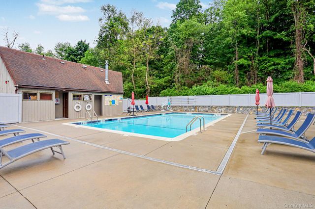 311 N Greeley Avenue, Chappaqua, NY 10514