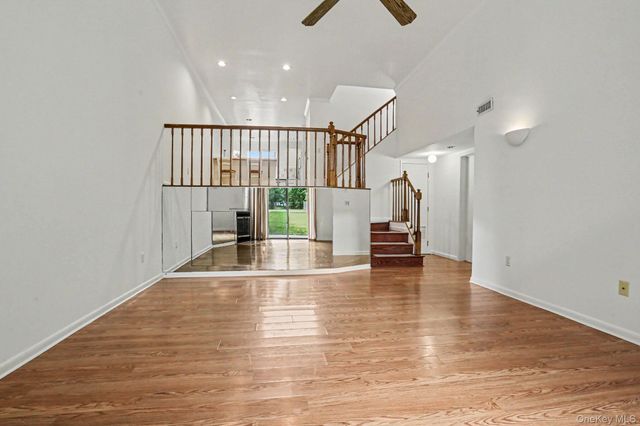 311 N Greeley Avenue, Chappaqua, NY 10514