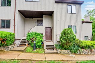311 N Greeley Avenue, Chappaqua, NY 10514