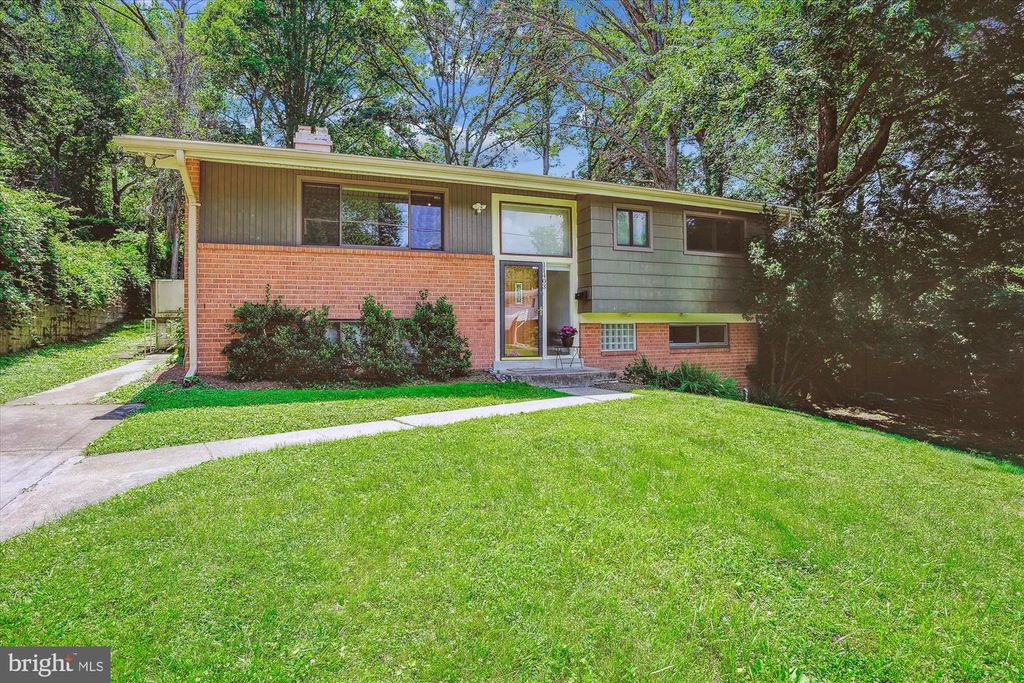 11403 FAIROAK DR, Silver Spring, MD 20902