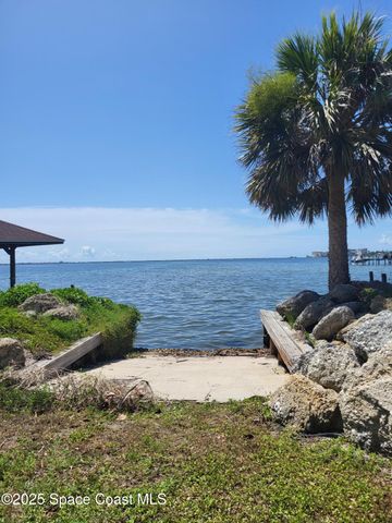 1333 Worth Court NE, Palm Bay, FL 32905