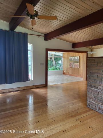 1333 Worth Court NE, Palm Bay, FL 32905