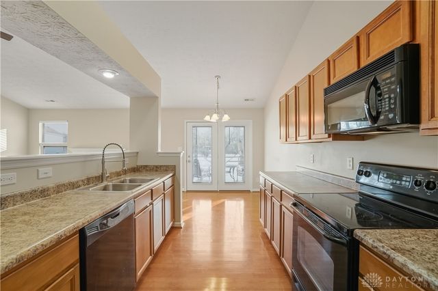 316 Wellington Court, Monroe, OH 45050