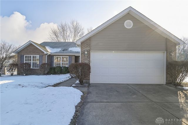316 Wellington Court, Monroe, OH 45050