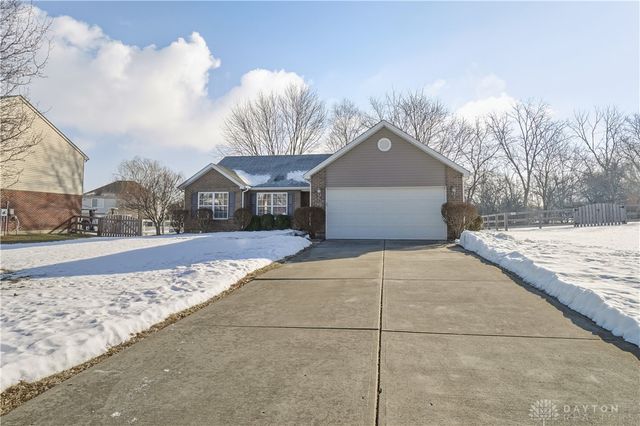 316 Wellington Court, Monroe, OH 45050