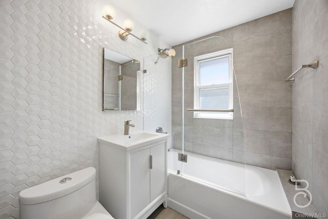 21-41 24th Street, Astoria, NY 11105