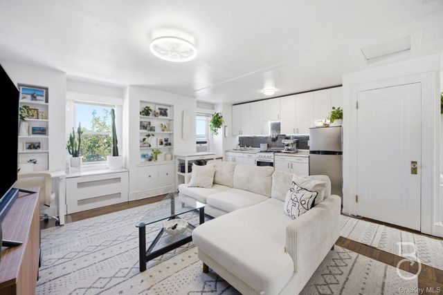 21-41 24th Street, Astoria, NY 11105