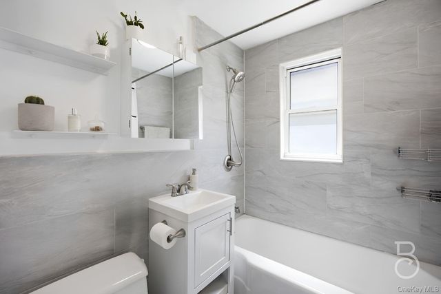 21-41 24th Street, Astoria, NY 11105