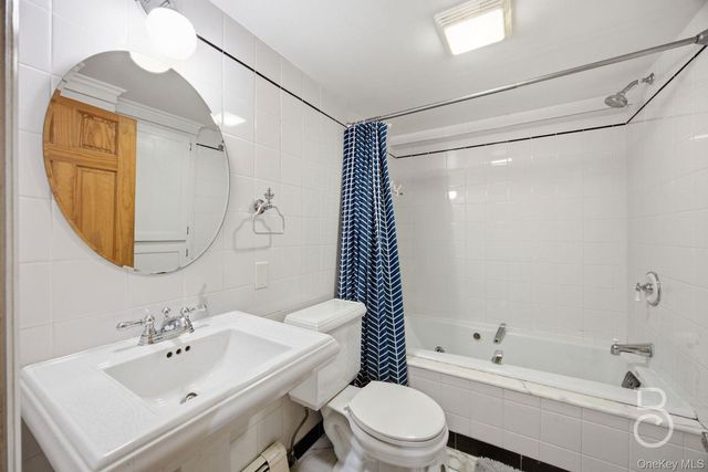 21-41 24th Street, Astoria, NY 11105