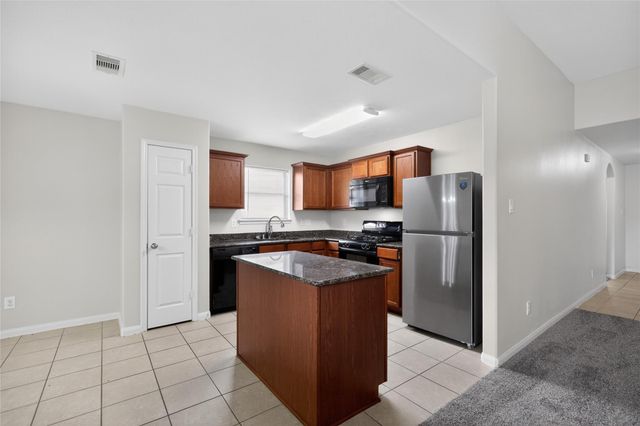 9742 Opal Rock Drive, Rosharon, TX 77583