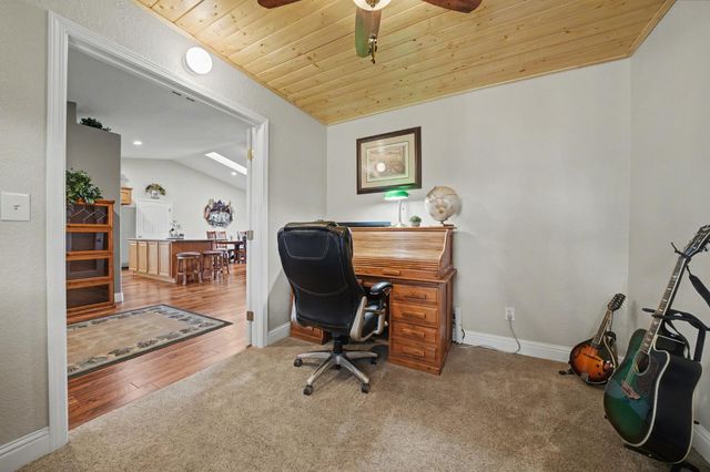 13996 Toma Ln, Pine Grove, CA 95665