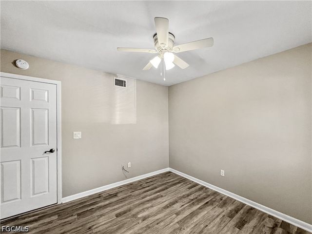 4530 SW 10th AVE 102, Cape Coral, FL 33914