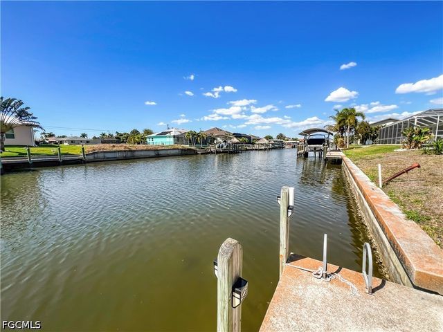 4530 SW 10th AVE 102, Cape Coral, FL 33914