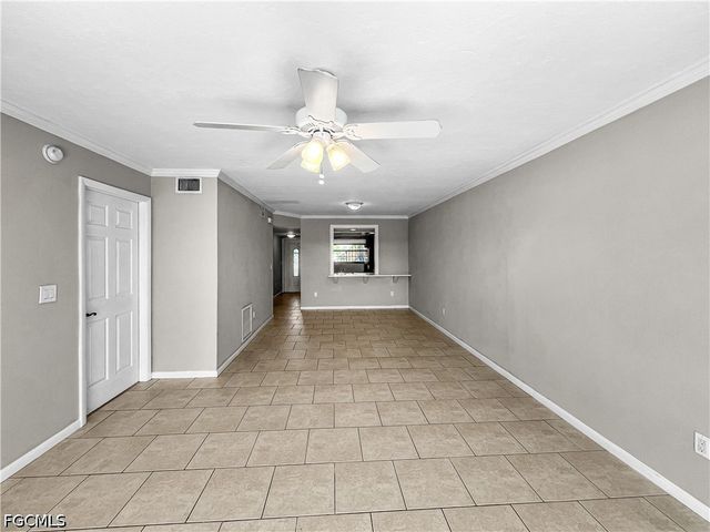 4530 SW 10th AVE 102, Cape Coral, FL 33914
